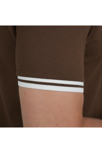 Giordano Men's Slim Fit Pique Polo: Elevated Comfort, Modern Style