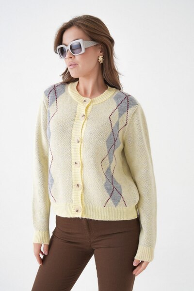 Miss Allos Women's Front Button Detailed Argyle Patterned Cardigan