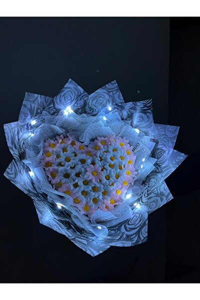 Papatya Romantik Kalp Şeklinde Işıklı Yapay Buketi Sevgiliye Özel Kalıcı Hediye