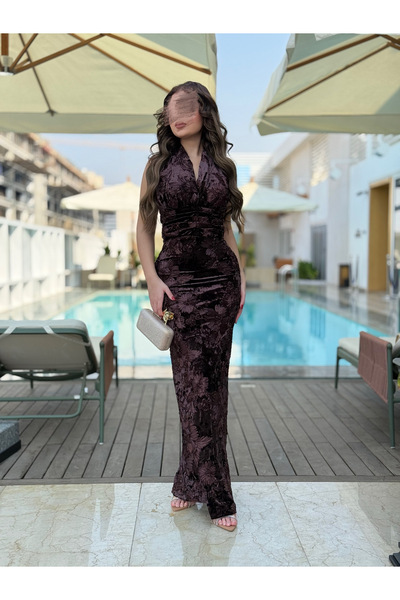 Generic brown velvet dress