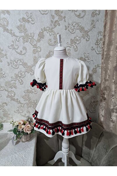 Picoli moda Rochita traditional ciucuri