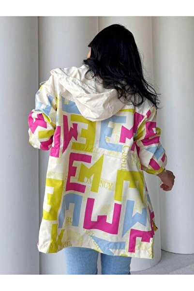 İLKCET MODA Oversized Raincoat with Geometric Lettering Pattern