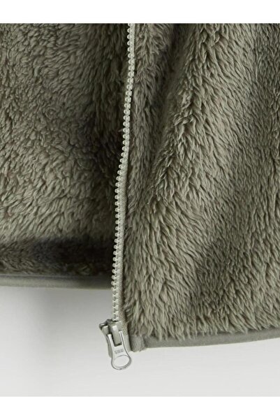 LC Waikiki Hooded Plush Girls' Zippered Sweatshirt (W5)