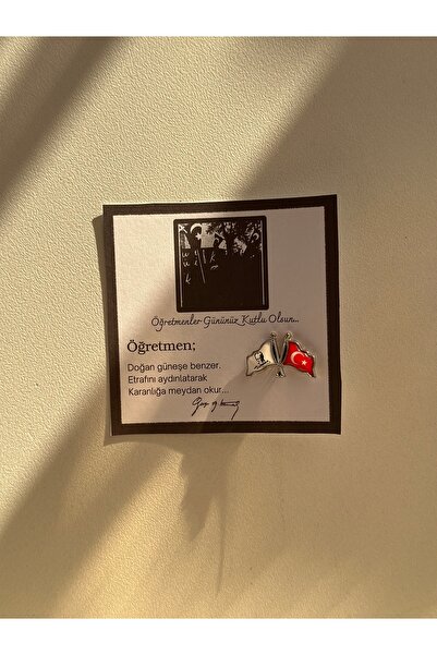 Tüko Store Kartlı Atatürk Ve Gümüş Türk Bayrağı Yaka Rozeti 24 Kasım Öğretmen...