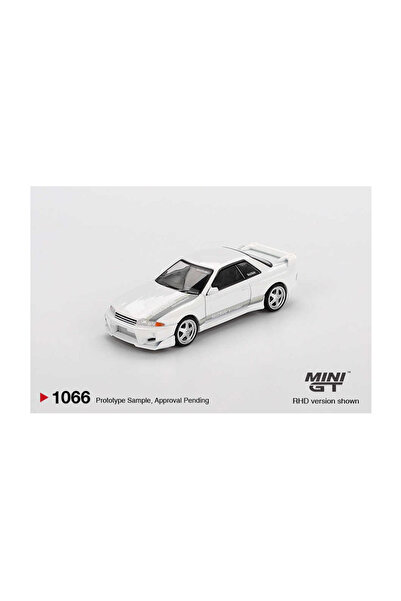 mini gt 1066 - Nissan Skyline Gt-R Veli̇si̇de Combat C-I White