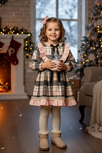 Bertuğ Bebek فستان بناتي شتوي منقوش ملون مزين بالدانتيل