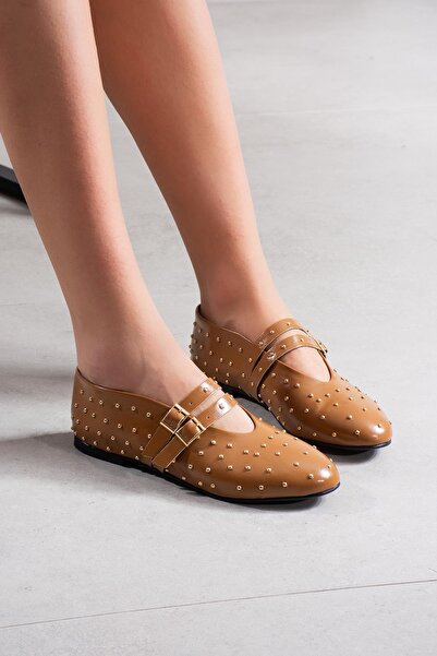 FSKOMBİN Loya Taba Patent Leather Trok Detailed Women's Ballerinas