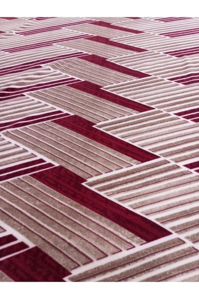 AMASYALI HOME 6 m2 lastikli polar halı örtüsü 200*300 ölçülerde altına fazlad...