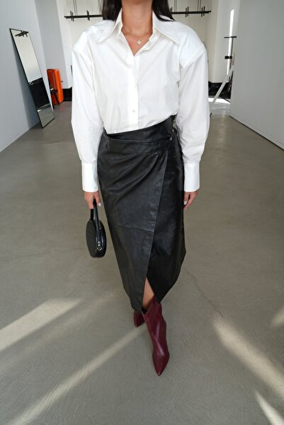Özge Özgenç Leather Skirt with Slit Belt Detail at the Front