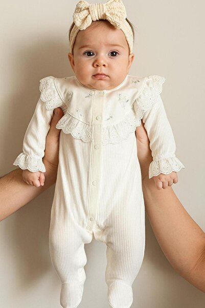 Gaye Çiçek Desenli Güpürlü Kız Bebek Tulum