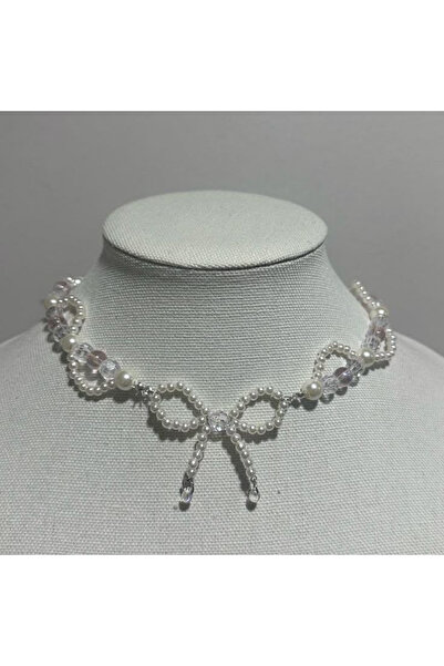 Shiklik قلادة نسائية موديل فيونكة من اللؤلؤ الحجري باللون الأبيض