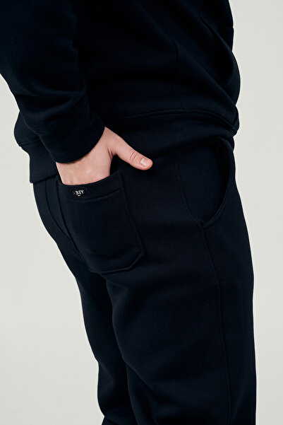 MBEY1989 Mbey 3 Thread Raised Sweatpants