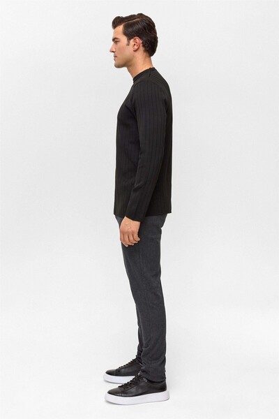 SÜVARİ Patterned O Neck Black Men's Sweater Tr2013700482