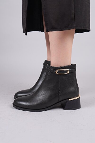 Birikon حذاء لينز ذو الكعب المنخفض مع حزام الكاحل باللون الأسود