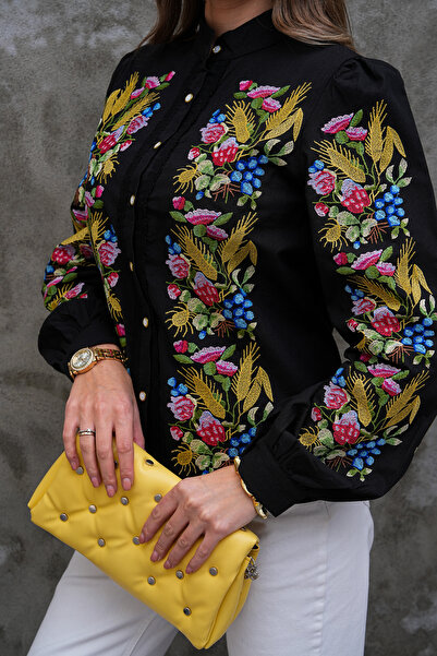 FancyWorld Button and Lace Detailed Fully Embroidered Judge Collar Shirt