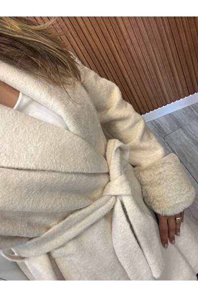 Robin Shawl Collar Sleeves Fur Coat