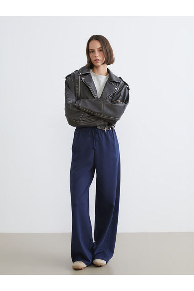 LC Waikiki Timeless Clothing & Timeless Choices Women's Wide-Leg Sweatpants w...