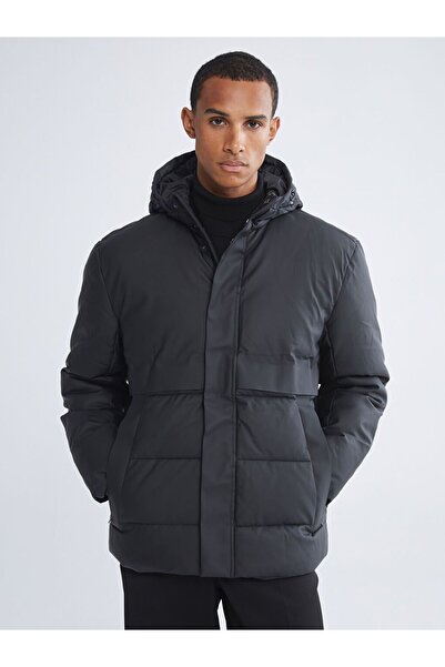 LC Waikiki Palton puf pentru bărbați cu glugă LCW Vision Comfortable Fit