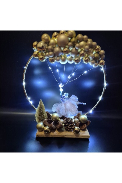 Yellow Tulip Christmas decoration/table arrangement, 30cm ballerina circle with golden globes, LED installation