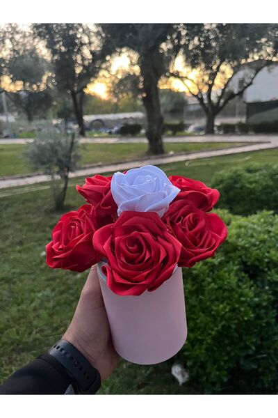 Solmayan gül kutusu