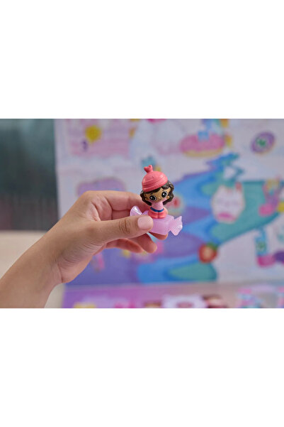 Gabby's Dollhouse : The Movie Advent Candy Calendar