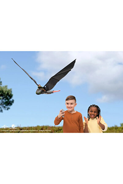 How to Train Your Dragon Flying Toothless Figure with Remote Control