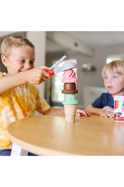 Melissa and Doug Magnetic Ice Cream Cone Play Set
