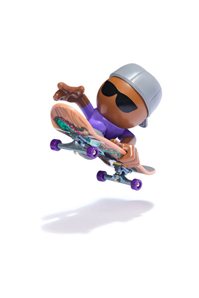 Tech Deck Sk8 Crew Pack - 9.6 cm Board and Figure (Gray Cap)