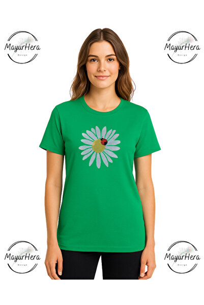 Papatya Nakışlı T-shirt