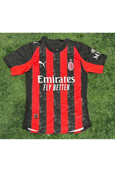 بيت الجملة (translated: House of Wholesale) Milan T-shirt