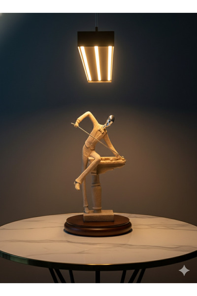 Marktna تمثال ديكور فني لاعب بلياردو – قطعة ديكور عصرية بتفاصيل فريدة