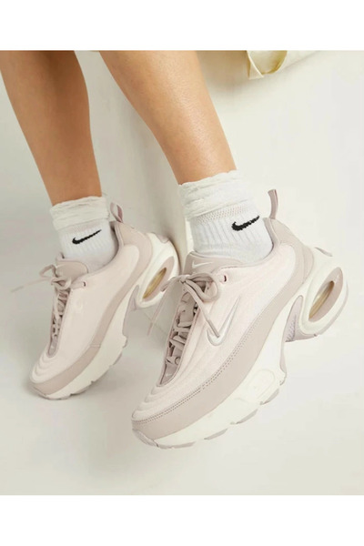 Nike Air Max Portal Se Women's Sneaker Shoes (Sporti̇ks) Are Tight Fitting..