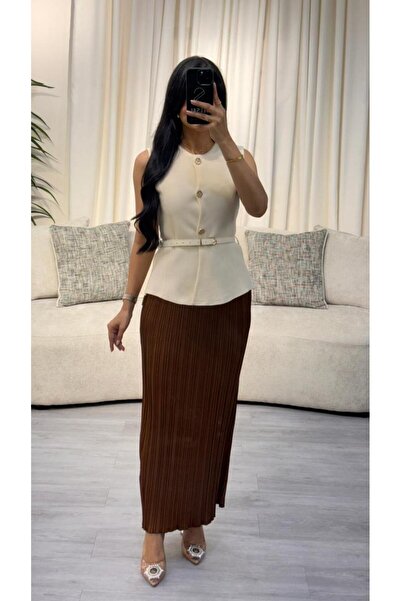 SELSAL Vest and pleated skirt set