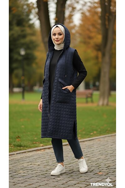 Zena Kapüşonlu Cepli Fermuarlı Kışlık Yelek