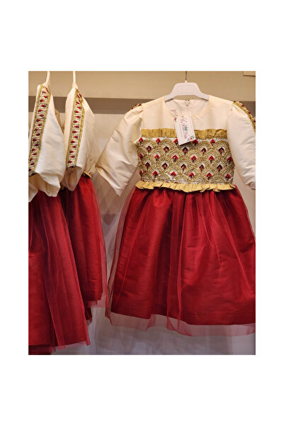 La reina petite Larina Petite red embroidered folk dress