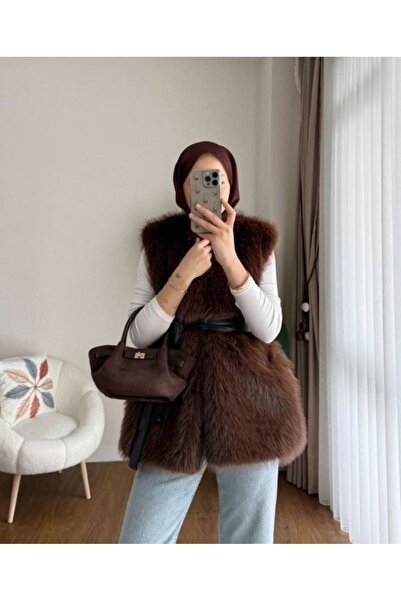 nizzell Women's Long Fur-Looking Belted Vest – Stylish Winter Fur Vest (Cream/Black/Coffee)