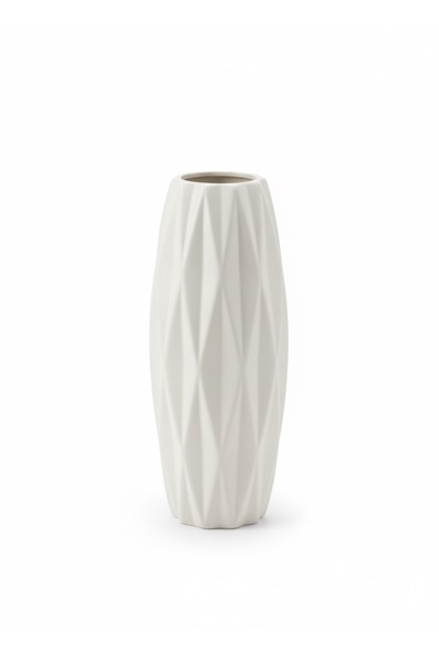 Noor A small, luxurious ceramic vase with an elegant design.