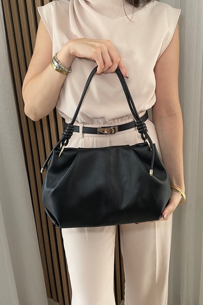 themoiss حقيبة كتف نسائية كبيرة الحجم من الجلد الناعم باللون الأسود