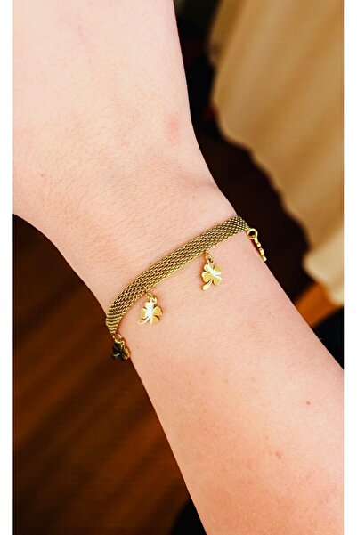 Store Diva Charm Gold Color Clover Luck Bracelet
