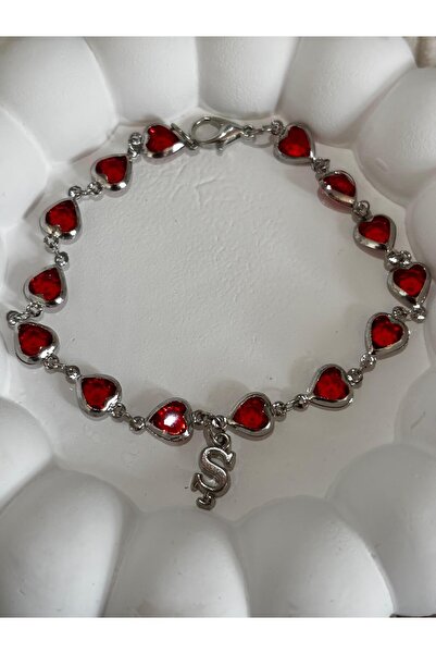 bijoux uniques سوار نسائي بحرف S على شكل قلب أحمر