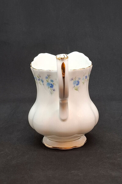 Royal Albert Memory Lane Bone China Antique Porcelain Blue Milk Jug 150 ml
