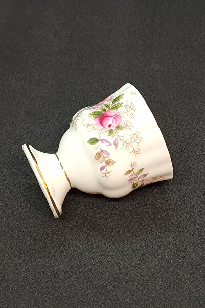 Royal Albert Lavender Rose Bone China Antique Egg Cup 7.5X5 cm 1 Piece