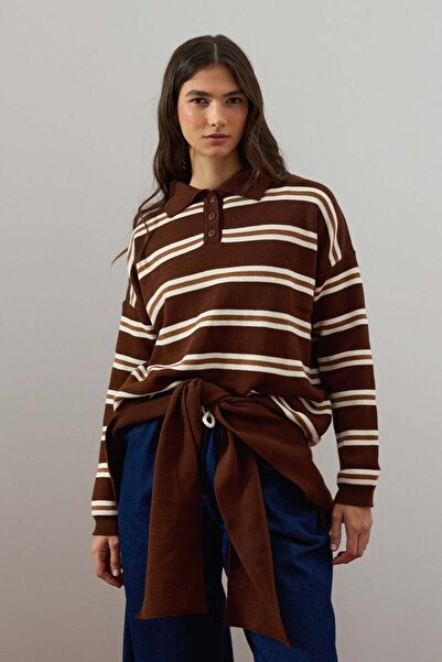 Ceylan Otantik Bitter Brown Button Detail Knit Sweater