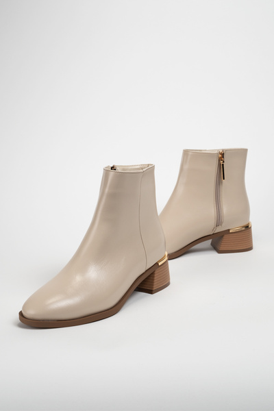 Munshoes Lorie Women's Beige Heeled Boots