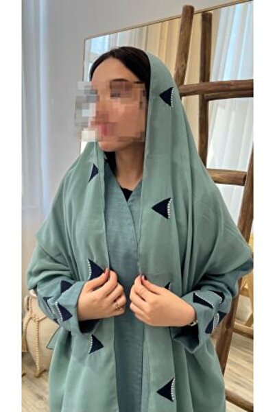 GENERIC4 Abaya with embroidery