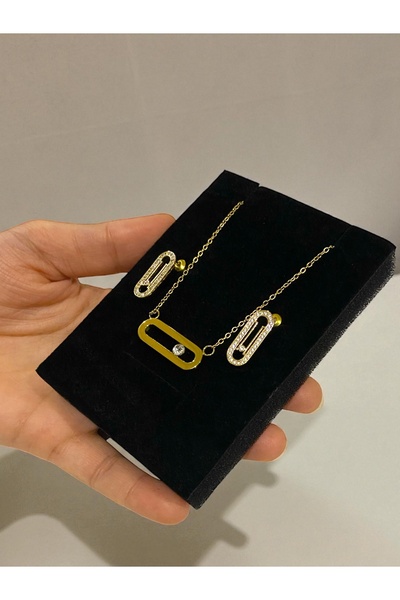 NEW STYLE A luxurious and elegant stainless steel accessory set; the necklace measures 45 + 5 cm and comes in a suitable gift box.