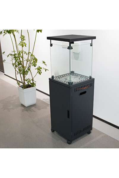 Ch Outdoor heater for gardens and restaurants: powerful heating and a charming atmosphere.