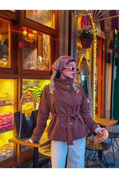 Moda Manga Dik Yaka Kısa Trençkot