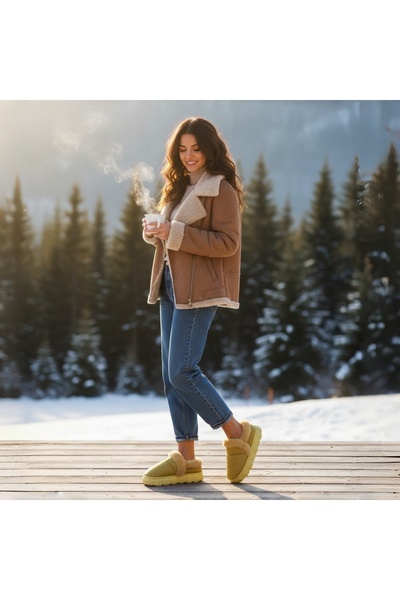 OEM Fluffy and warm slippers for women, for indoors or short outings, L639