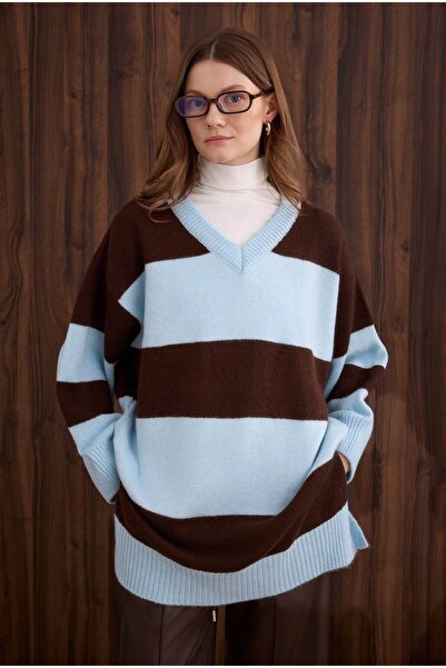 HEQA Striped V-Neck Sweater Brown-Ice Blue